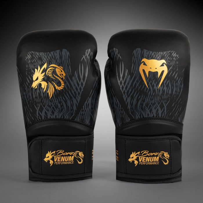 Боксови Ръкавици - Venum x Chimaev Wild Borz Boxing Gloves - Black/Gold​